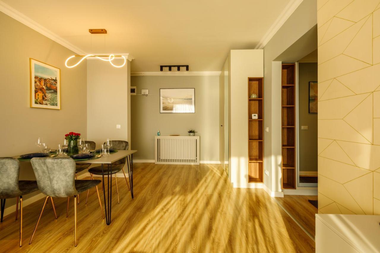 Lago Apartment Mamaia Butoaie Buitenkant foto